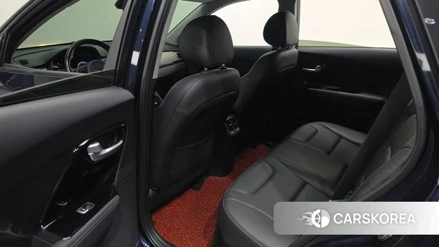 Kia Niro id 5024042 из Кореи 18