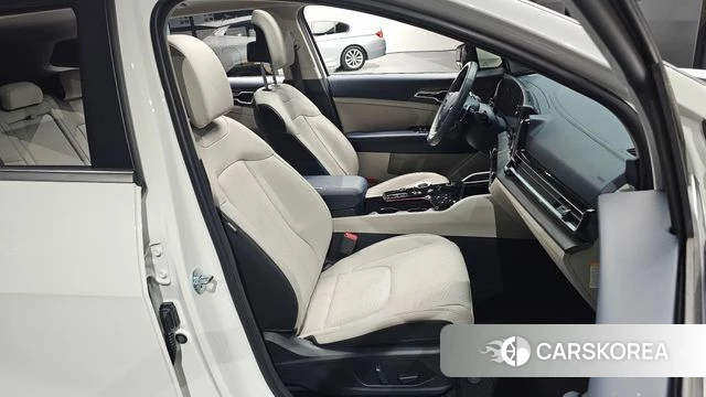 Kia Sportage 5th Generation Hybrid id 5039967 из Кореи 18