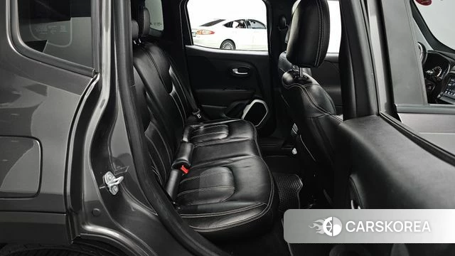 Jeep Renegade id 4977981 из Кореи 18