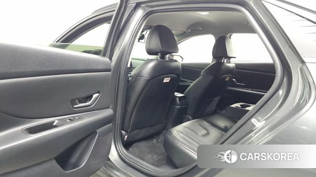 Hyundai Avante Hybrid (CN7) id 5002706 из Кореи 18