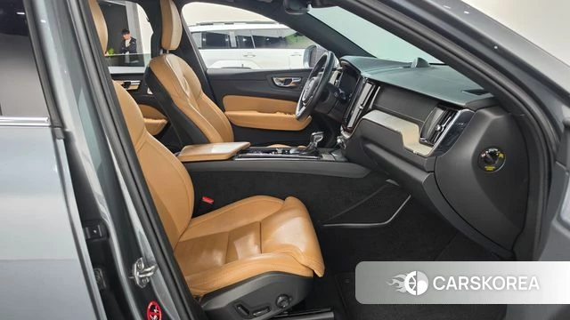 Volvo XC60 second Generation id 5018969 из Кореи 18