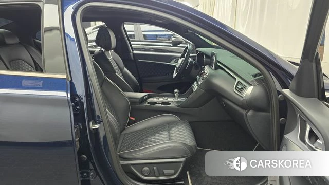 Genesis G70 id 5041906 из Кореи 18