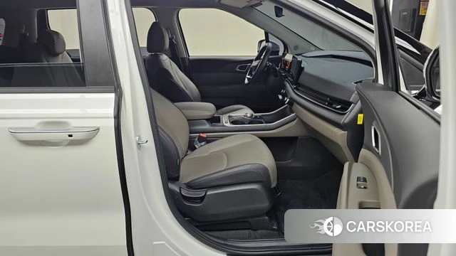 Kia The New Carnival 4th Generation id 5045642 из Кореи 18