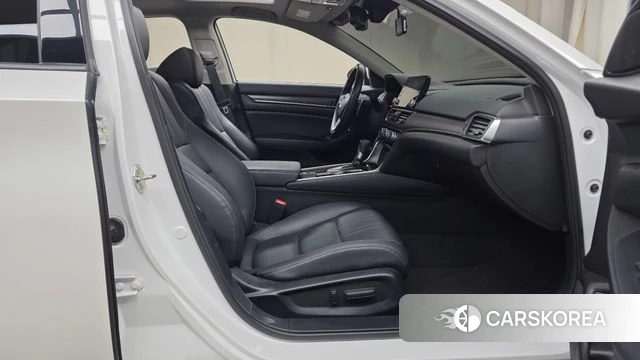 Honda Accord 10th Generation id 5004541 из Кореи 18