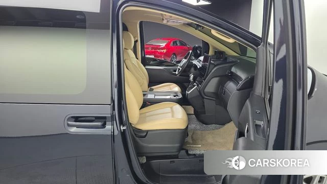 Hyundai Staria id 4635619 из Кореи 18