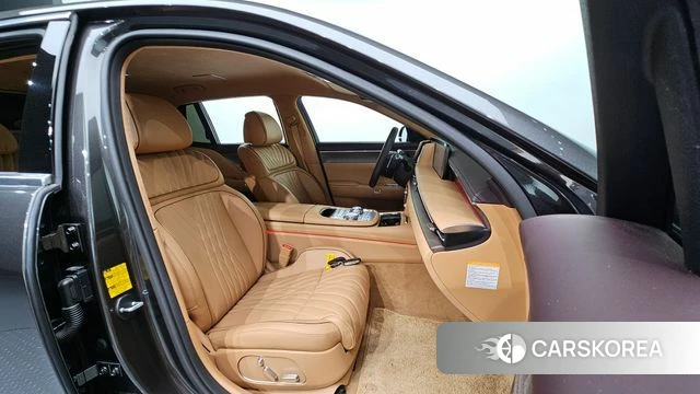 Genesis G90 (RS4) id 4950372 из Кореи 18