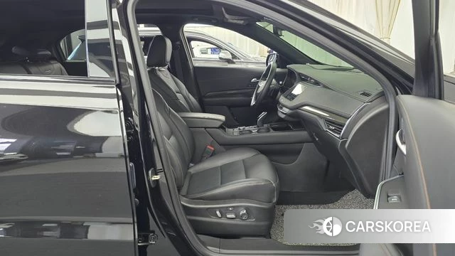 Cadillac XT4 id 4982106 из Кореи 18