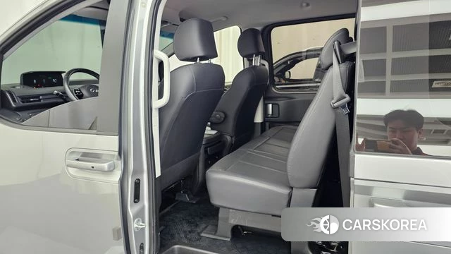 Hyundai Staria id 4456570 из Кореи 18