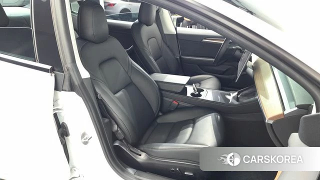 Tesla Model 3 id 5017805 из Кореи 18