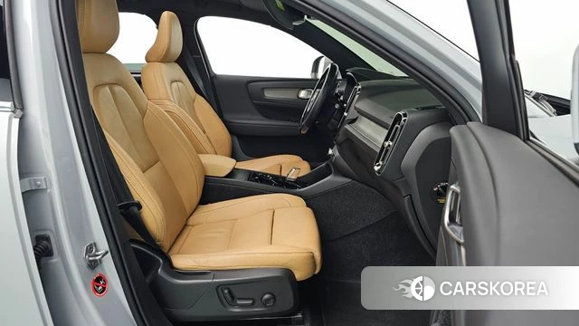 Volvo XC40 id 4966248 из Кореи 18