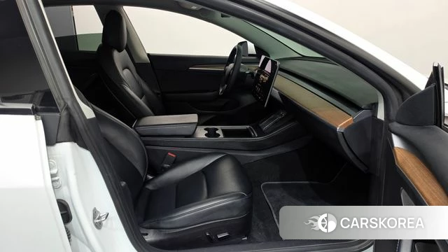 Tesla Model 3 id 5040468 из Кореи 18