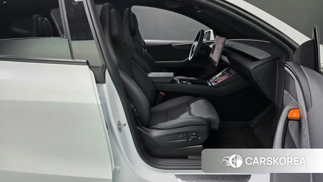 Tesla Model Y id 4916121 из Кореи 18