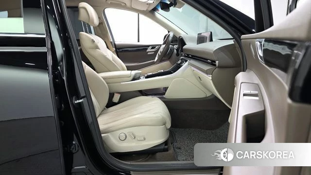Genesis GV80 id 5026950 из Кореи 18