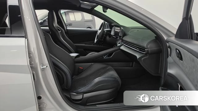 Hyundai The New Avante (CN7) id 5021361 из Кореи 18