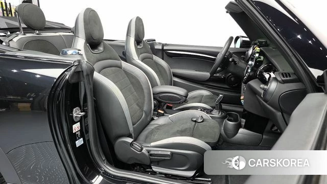 Mini Cooper S Convertible id 4941490 из Кореи 18