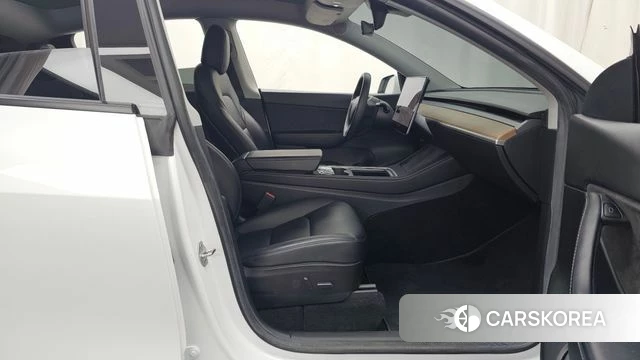 Tesla Model Y id 5047415 из Кореи 18