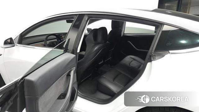 Tesla Model 3 id 4849366 из Кореи 18