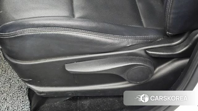Ssangyong New Style Korando C id 5004410 из Кореи 18