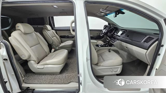 Kia The New Carnival id 4751038 из Кореи 19
