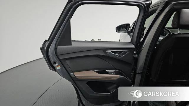 Audi Q4 e-Tron (F4) id 4871711 из Кореи 18