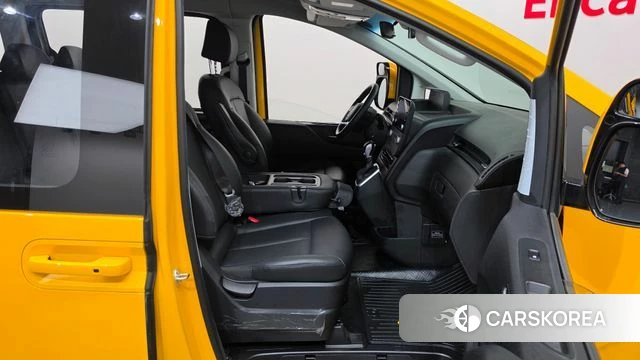 Hyundai Staria id 4964476 из Кореи 18