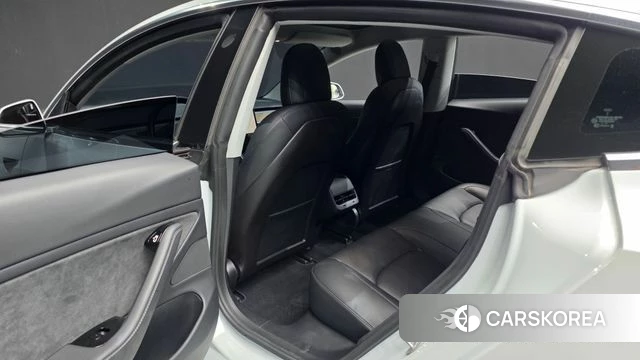 Tesla Model 3 id 4943523 из Кореи 18