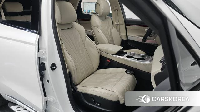 Genesis GV70 id 4964629 из Кореи 18
