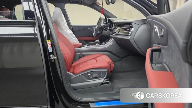 Audi SQ7 (4M) id 4862649 из Кореи 18