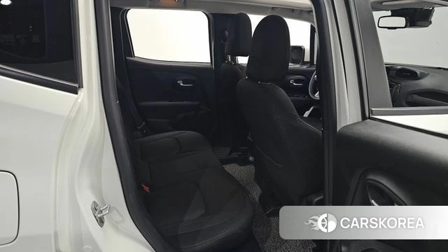 Jeep Renegade id 5013174 из Кореи 18