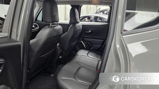 Jeep Renegade id 4907348 из Кореи 18