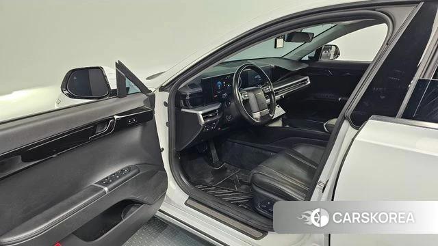 Hyundai Grandeur (GN7) id 5021407 из Кореи 18