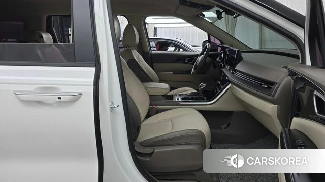 Kia Carnival 4th generation id 4966790 из Кореи 18