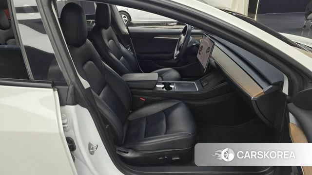 Tesla Model 3 id 4741228 из Кореи 18