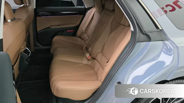 Hyundai Grandeur Hybrid (GN7) id 4996016 из Кореи 18
