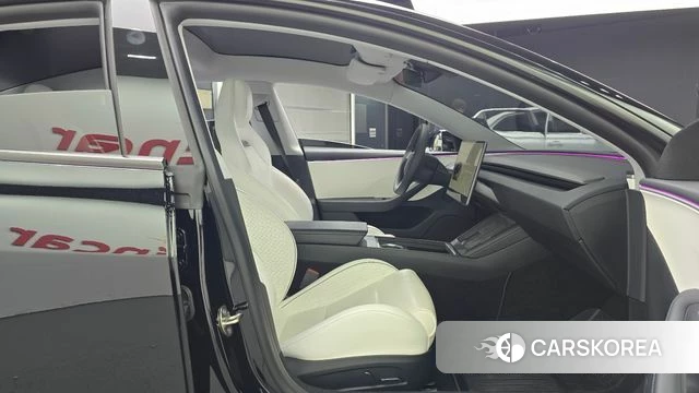 Tesla Model 3 id 5001850 из Кореи 18