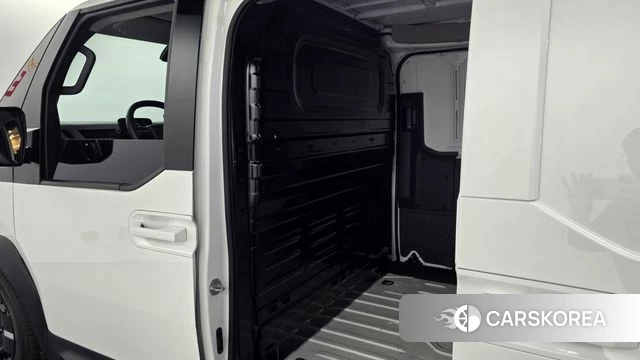 Kia PV5 id 5038971 из Кореи 18