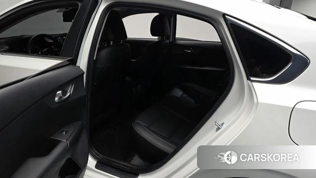Kia Come New K3 id 5028400 из Кореи 18