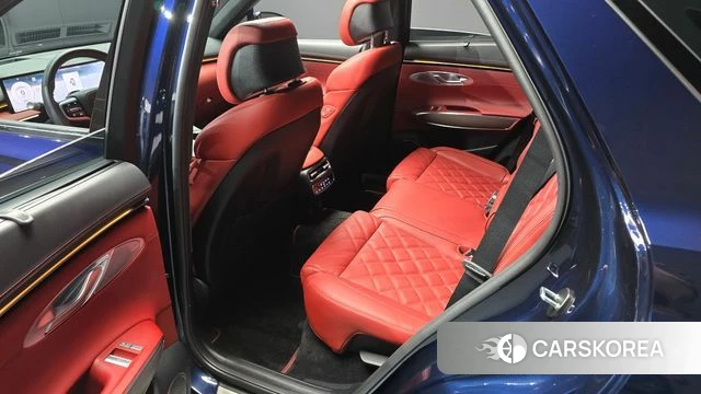 Genesis GV70 id 4916395 из Кореи 18