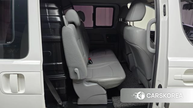 Hyundai The New Grand Starex id 4960288 из Кореи 18