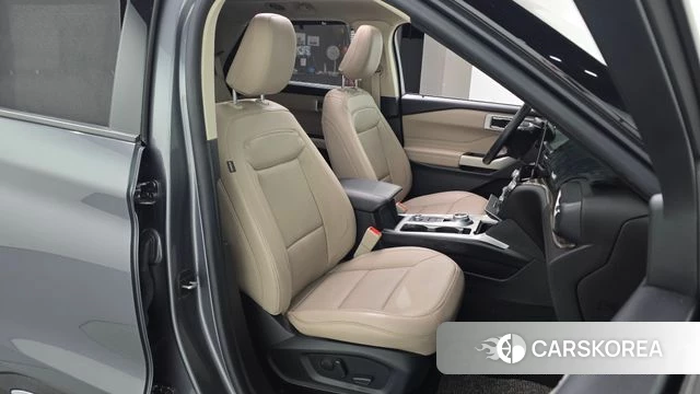 Ford Explorer 6th Generation id 4986957 из Кореи 18
