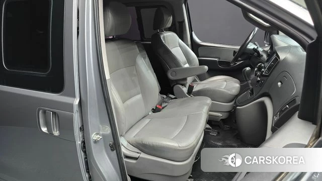 Hyundai The New Grand Starex id 4652064 из Кореи 18