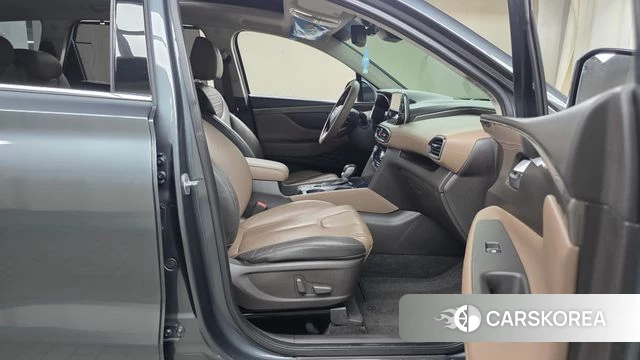 Hyundai Santa Fe TM id 4937704 из Кореи 18