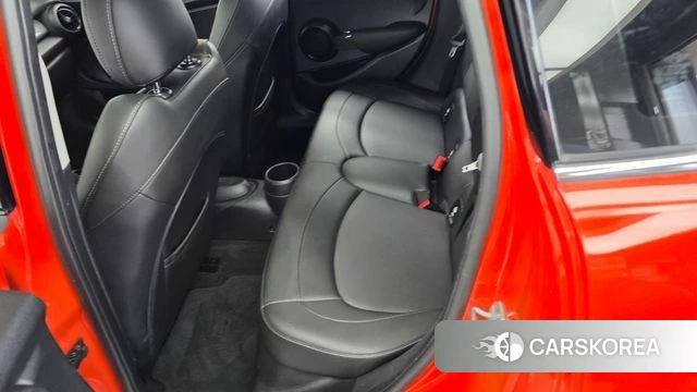 Mini Cooper D id 4998575 из Кореи 18