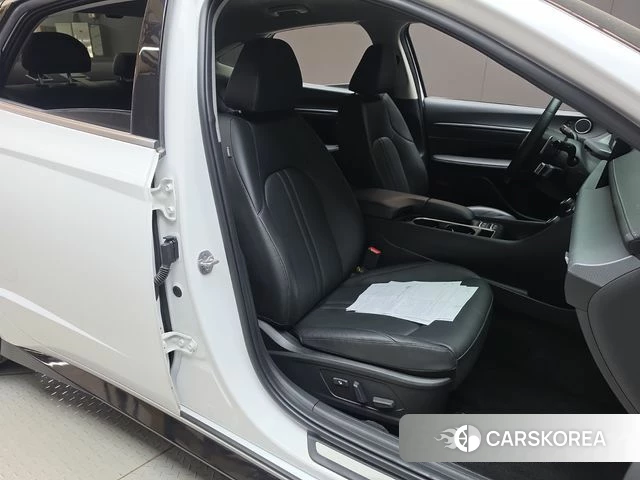 Hyundai Sonata D Edge Hybrid (DN8) id 4975340 из Кореи 18