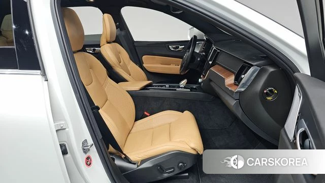 Volvo XC60 second Generation id 4951964 из Кореи 18