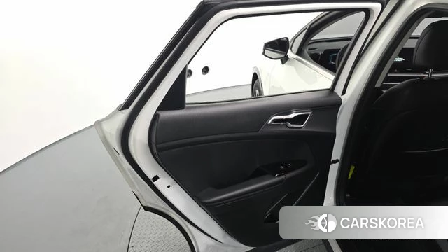 Kia Sportage 5th Generation Hybrid id 4985308 из Кореи 18