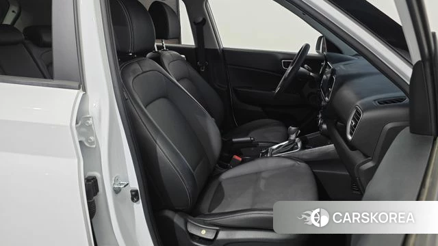 Hyundai Venue id 4783648 из Кореи 18