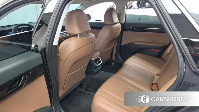 Hyundai Grandeur (GN7) id 4965007 из Кореи 18