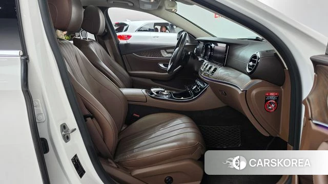 Mercedes-Benz E-Class W213 id 5004258 из Кореи 18