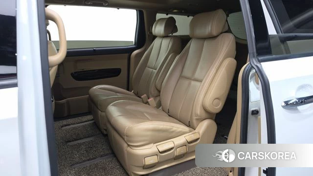 Kia The New Carnival id 5029456 из Кореи 18